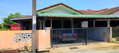 Rumah Teres 1 Tingkat di Kg. Teluk Menara, Manir, Kuala Terengganu.