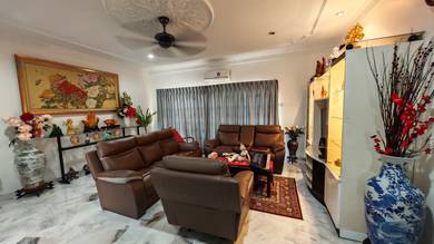 [Reno] Rooms for Rent, within 5 Min to Sri Petaling, MRT Tmn Naga Emas