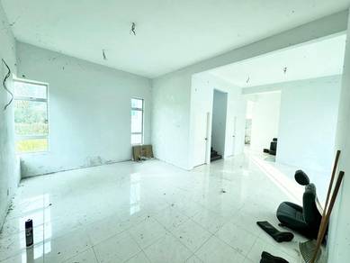 2sty BANGLO CORNER LOT🔥🔥🔥GATED✅BELOW MV⚡ Taman Tunku Sarina Airis