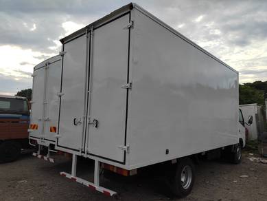 2010 Hino Aluminium Box 17Ft