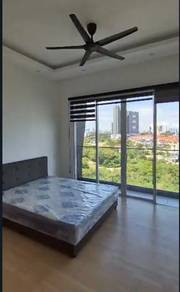 Quaywest Tower,1200sqft,Sea View,Fully Furnished