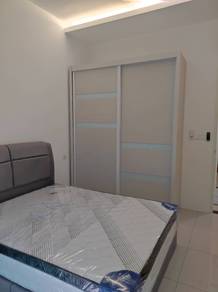 Quaywest Tower,750sqft,Fully Furnished,Included Wifi