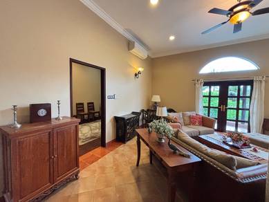 Nice Bungalow l Furnished l Seaview l Likas