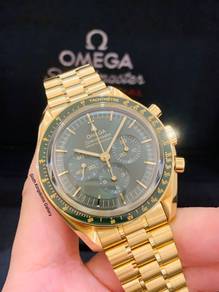 Omega Speedmaster Moonwatch Pro Moonshine Gold