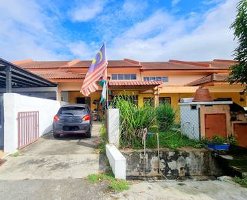 MURAH CANTIK TERJAGA 1.5 Storey Terrace CENDRAWASIH Bandr Enstek Nilai