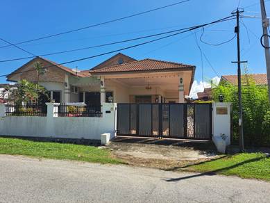 Bangalow Setingkat Taman Lapangan Terbang,Ipoh