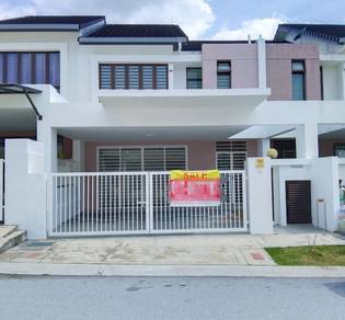 Double Storey Terrace House Bandar Ainsdale (Tenang)
