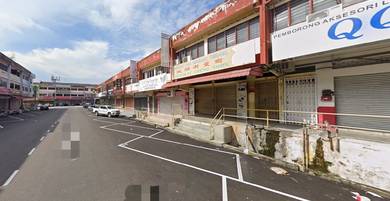 Johor Jaya jalan dedap  double storey shop