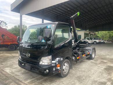 Hino 300 Rebuild Arm Roll Lorry