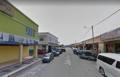 Single story shop for Sale