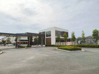 [End Lot] 1.5 Storey Townhouse Platinum Residence Dengkil