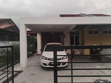 RUMAH Semi-D 1 TINGKAT LOT BUMI DI LOKASI YANG STRATEGIK BERSEBELAHAN