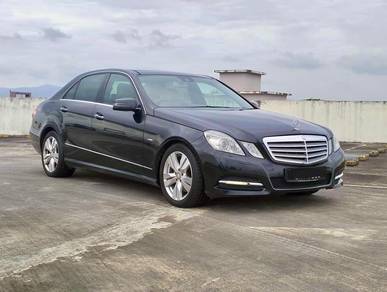 Mercedes Benz E250 2011 CGI BlueEFCY 7 SPEED CKD