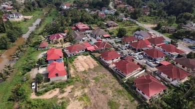[CHEKOK] 6 Lot Tanah Belakang Perumahan Taman Jaya