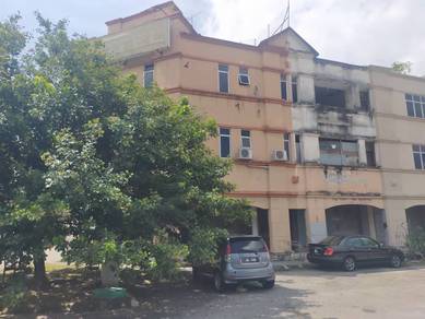 Corner Ground Floor Shop Bandar Tasik Kesuma Beranang