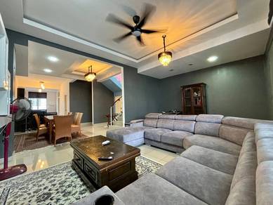 TAMAN SRI PENAWAR / FULLY FURNISHED & RENOVAtED HOUSE FOR SALE