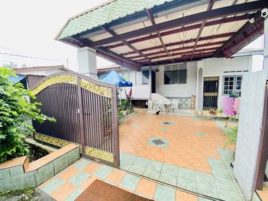 [DEKAT LRT, CORNER LUAS] Rumah Jalan Enggang Taman Keramat