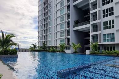 Cheap! 🔥Palm Garden Condo 🔥Free WiFi , TNB, PBA, Aircon, Cleaning