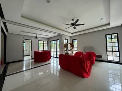 Villa Mutiara bungalow house for sale @ bukit Tinggi Bentong