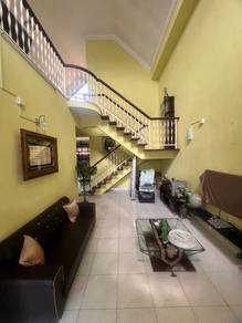 1 1/2 Storey Corner GnG Renovated Jalan Beringin Taman Rinting