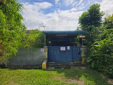 Single Storey House At Taman Shatin, Ipoh, Perak.