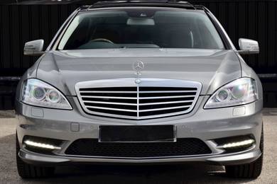 S Class W221 Sport Package Front Bumper Bodykit