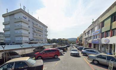 Ampang Taman Putra 3 Storey Terraced Shop For Sale