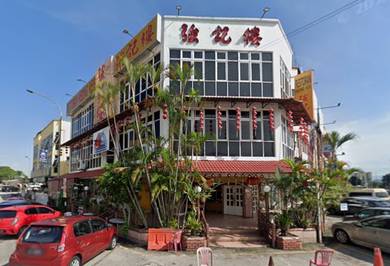 Ampang Taman Putra 3 Storey Terraced Shop For Sale