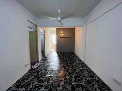 Desa Mentari Flat (Block 5)