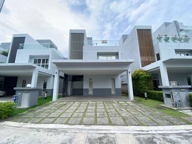 Luxury Modern ID 3 Storey Bungalow Lakefront Villa Cyberjaya Cheapest