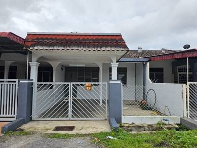 Renovated Single Storey Teres House At Teluk Intan