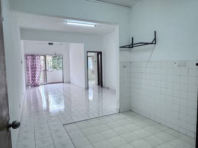 Pangsapuri Merak Tingkat 1, Shah Alam