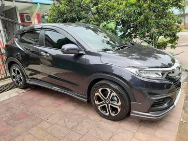 Honda HRV 1.8 AUTO Sporty FULL SPEC Murah