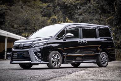 Toyota VOXY 2.0 KIRAMEKI 2 Alpine