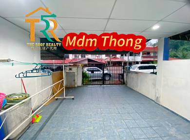 Taman Indah Jaya | Extended kitchen | for sale