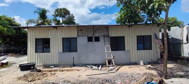 Kampung Kenanga Rawang. Corner Lot Land with houses at 8000 sq ft