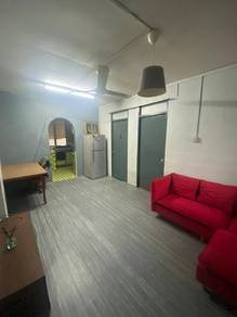 Good Investment Flat Tingkat 2 Renovated, Seksyen 10 Wangsa Maju