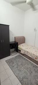 Bilik SINGLE PEREMPUAN near LRT TMN MELATI KL EAST MALL TMN MELAWATI
