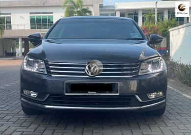 Volkswagen PASSAT 1.8 TSI (A) 1 YEAR WARRANTY