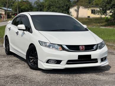 -2016 Honda CIVIC 2.0 NAVI FACELIFT WITH WARRANTY