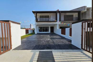 [Brand New] Two Storey Terrace House, Jenderam for SALE