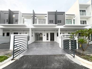 MURAH + LOW BOOKING Double Storey Desa Anugerah Sepang For Sale