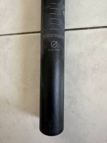 Bicycle seatpost
