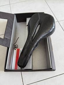 Bicycle saddle