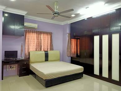 1 Borneo | Alamesra | Fully Furnished