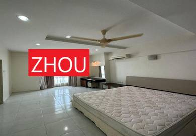 Bayswater Condo, Seaview, Fully Furnished Renovated, 2 Carpark, 1636sf