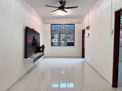 Ground Floor Townhouse Taman Pinggiran Cempaka Ampang, Selangor