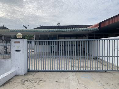Single Storey Semi Detached @ Taman Golf