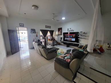 Fully Extended 2 Storey Intermediate @ Serdang Raya Near Bukit Jalil