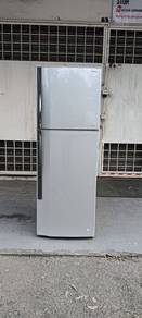 Refrigerator Toshiba 2 doors fridge peti sejuk